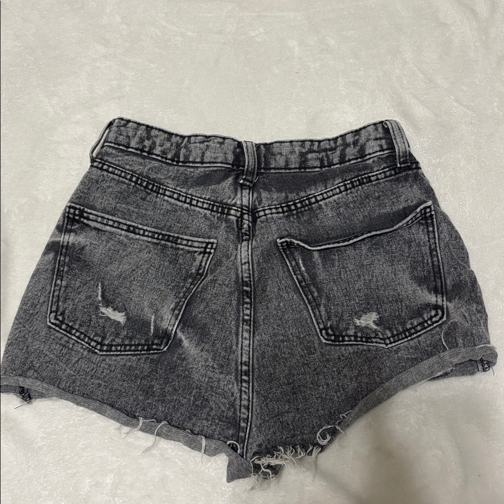 Wild Fable Black and White High-Rise Denim Shorts - Picture 2 of 3